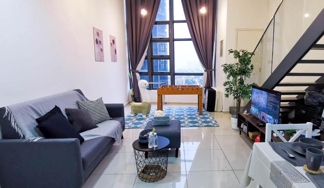 Ekocheras Loft 5 Pax, #Soccertable #Abovemall #Cozy #Freecarpark クアラルンプール エクステリア 写真